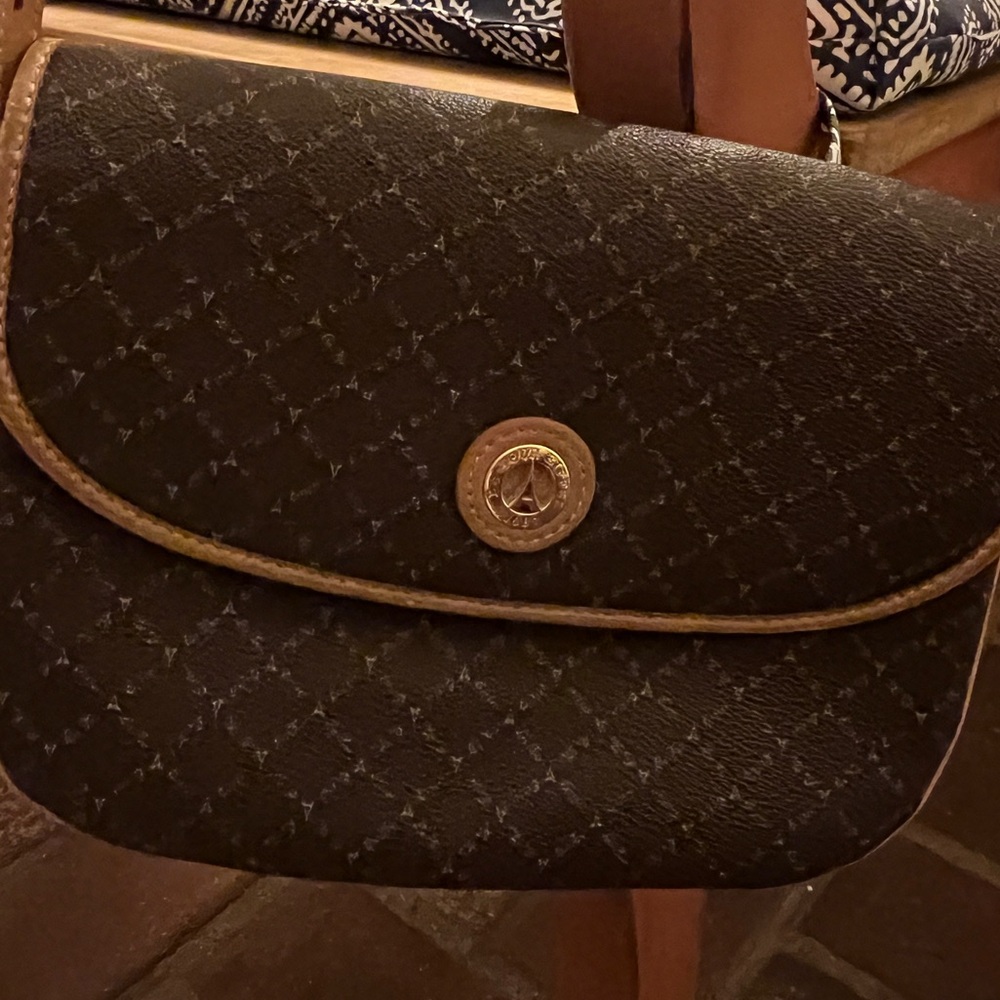 Elegant Black Patterned Women's Bag